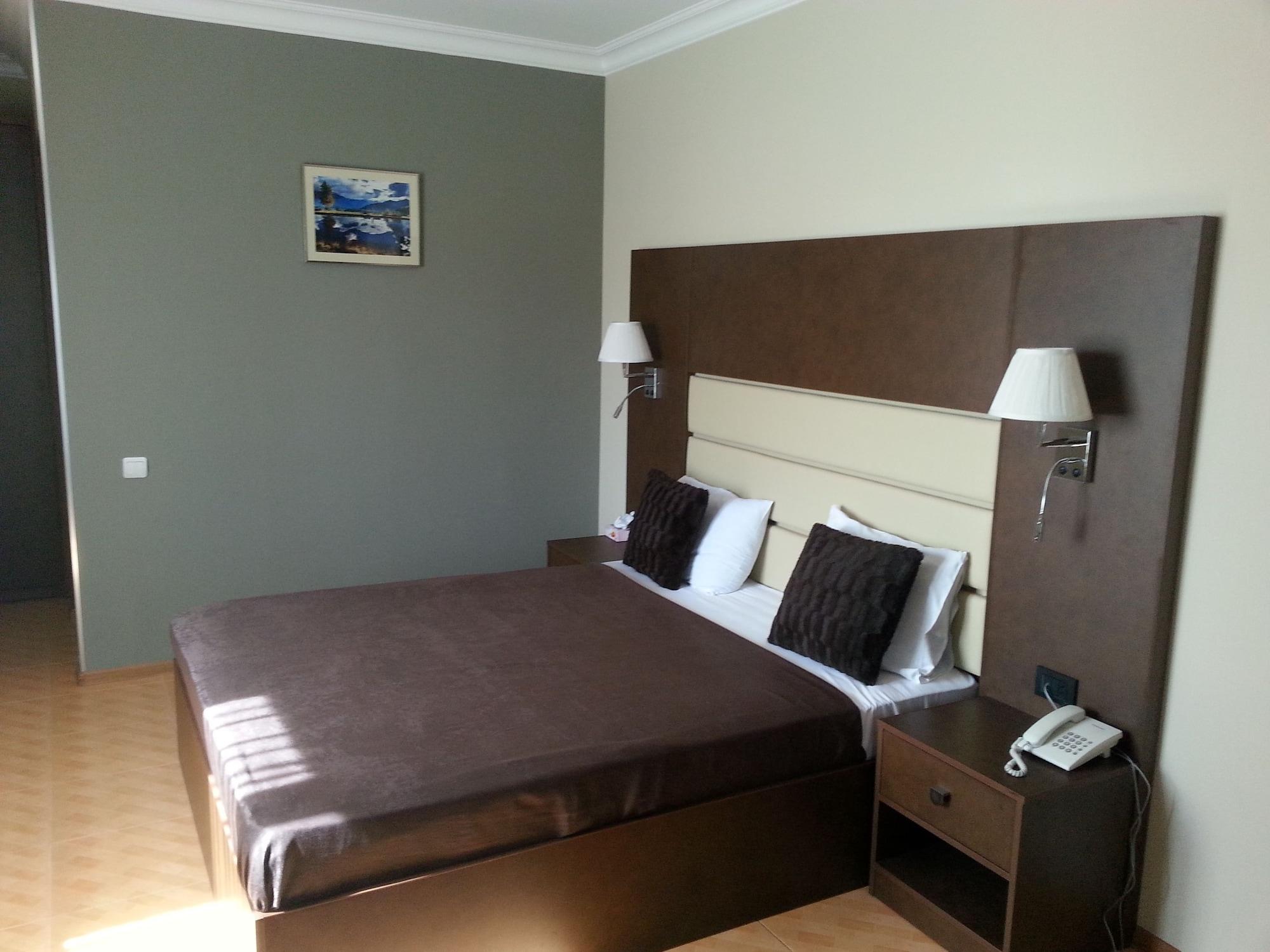 Primer Hotel Єреван Екстер'єр фото