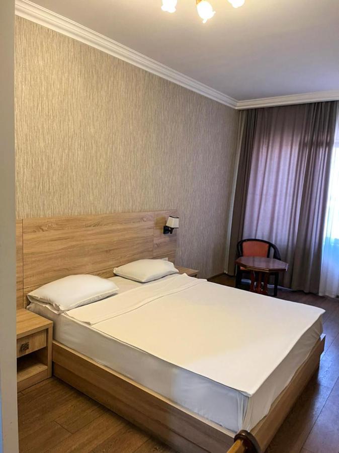 Primer Hotel Єреван Екстер'єр фото