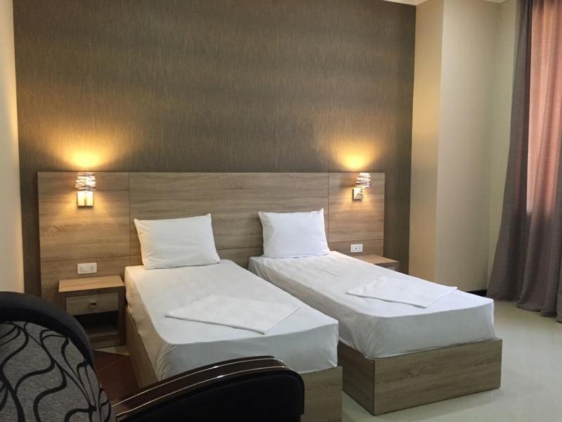 Primer Hotel Єреван Номер фото