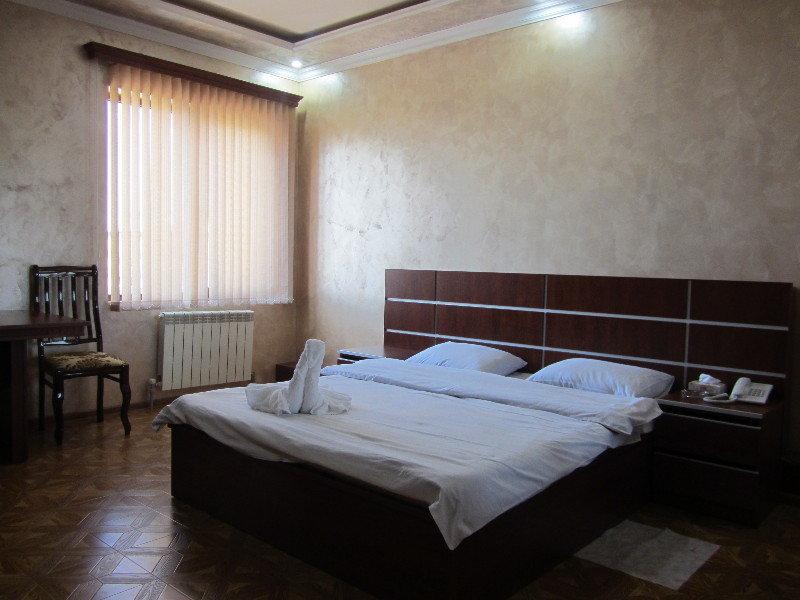 Primer Hotel Єреван Екстер'єр фото